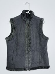 JACKLYN SMITH Quilted Faux Fur Trim Vest