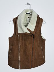 Olive & Oak Women's Brown Suede Sherpa Lined Vest