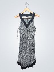 IN FOCUS Robe sans manches à imprimé cachemire