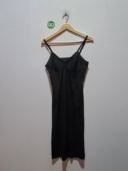 Vestito sottoveste nero con rifinitura in pizzo