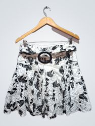 Catch My I White Black Floral Print Skirt with Bel..