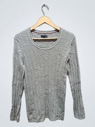 Tommy Hilfiger Cable Knit Long Sleeve Sweater