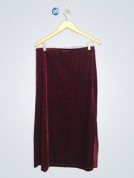 Impressions Velvet Skirt