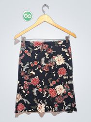 Black floral print skirt