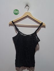 Camisole en dentelle noire