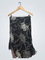 STAR CITY Schwarzer Midirock mit Blumenmuster