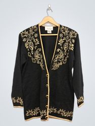 Judith Ann Petite bestickter Cardigan