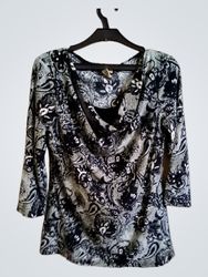 Bebe Black & White Paisley Print Cowl Neck 3/4 Sle..