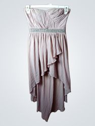 Lipsy London Trägerloses Verziertes Hi-Low Kleid