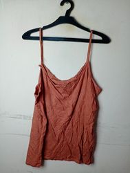 KIABI Spaghetti Strap Tank Top