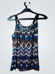 Tank top with geometric pattern