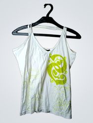 MALAWI & CO White Tank Top with Green Graphic