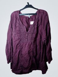 XLNT Burgundy Embroidered Tunic Top