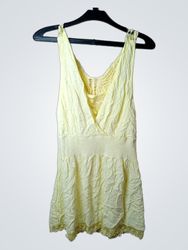 Robe à volants en dentelle jaune