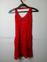 Rotes Spitzen-Slipkleid