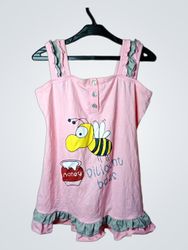 Rosa T-Shirt mit Bienenmotiv und Rüschen