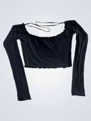 Forever 21 Black Long Sleeve Cropped Top