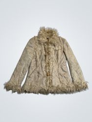 Veste beige en fausse fourrure bordée