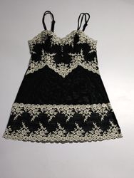 Waikol Women's Black Lace Trim Slip