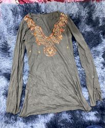 Embroidered V-Neck Long-Sleeve Blouse
