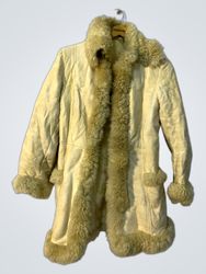 ISMMARY Cream Fur Coat
