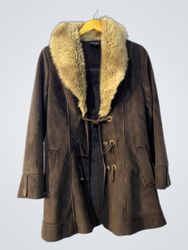 KY création brown faux fur trimmed coat