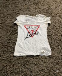 Guess Women's White Graphic T-Shirt