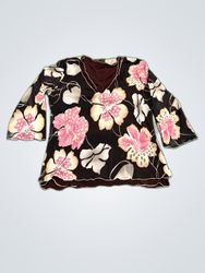 Floral Print V-Neck Blouse