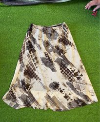 A-line skirt with abstract print
