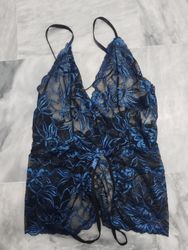 Blaues und schwarzes Spitzen-Babydoll
