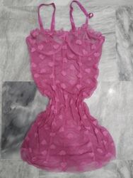 Nuisette rose en mesh avec des cœurs