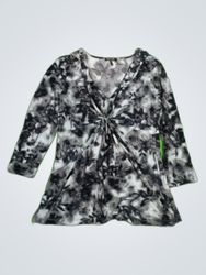Daisy Fuentes Printed V-Neck Blouse