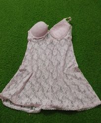 Babydoll en dentelle rose