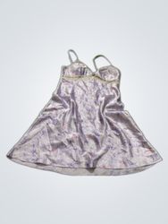 Camisola de cetim com estampa floral