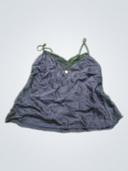 Camisole nera con rifinitura in pizzo