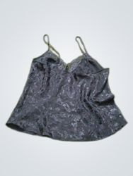 Camisole noire avec bordure en dentelle