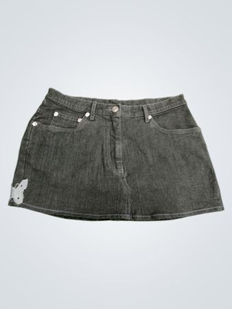 Denimrock mit Schmetterlingsstickerei