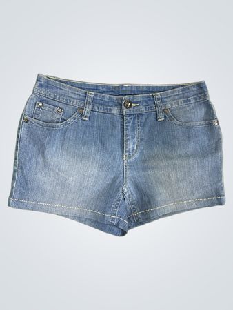 Denim-Shorts mit verzierten Taschen