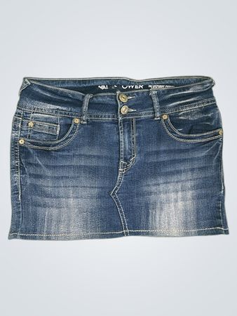 VAI Flower Der saftige kurvenreiche Denim-Rock