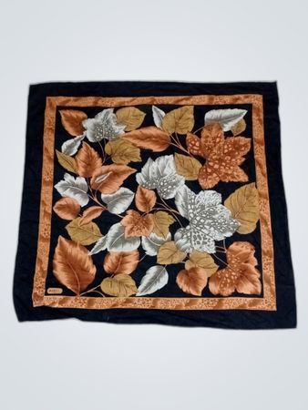 Birel Scarf