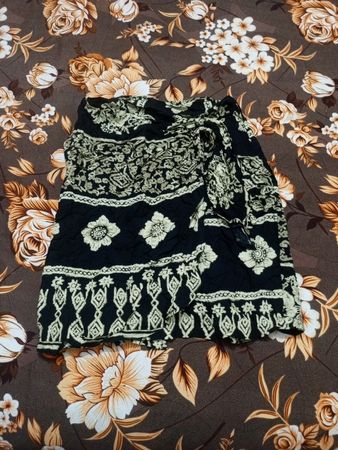 Black Floral Scarf