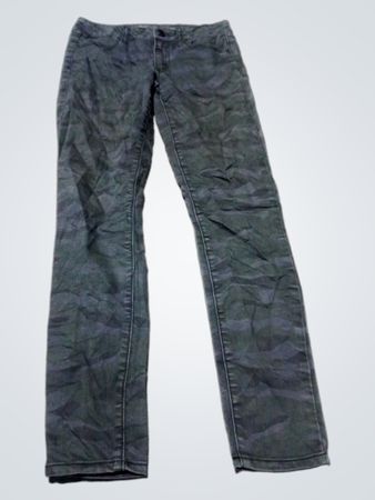 American Eagle Camo Slim Jeans