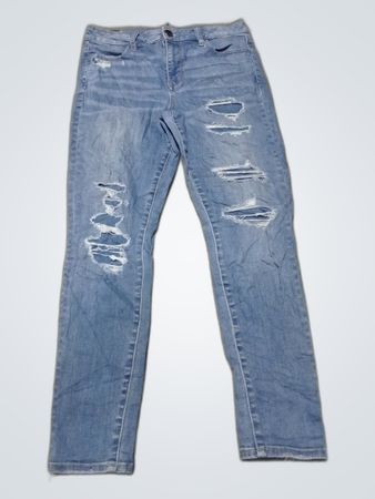 American Eagle Distressed Blue Jeans