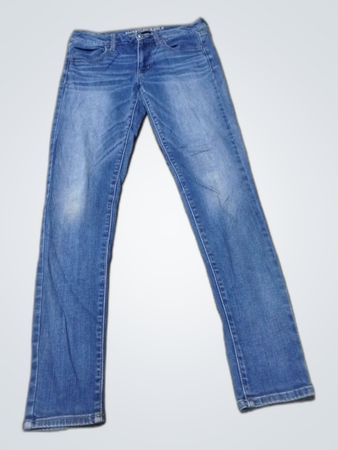 American Eagle Slim Blue Jeans