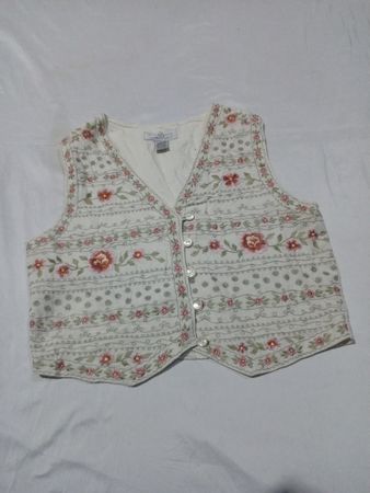 Floral Embroidered Vest