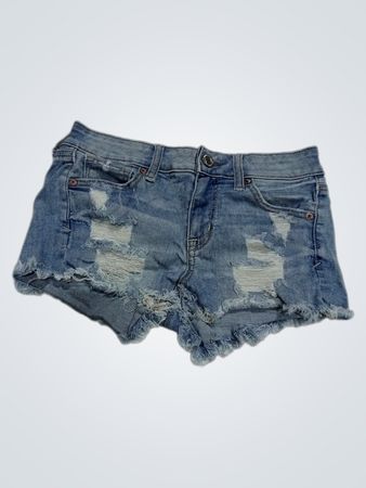 American Eagle Outfitters verwitterte Denim-Shorts