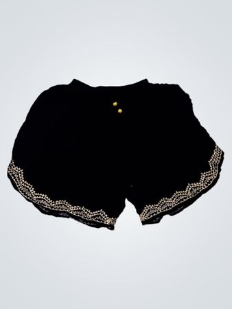 Schwarze Shorts mit besticktem Saum