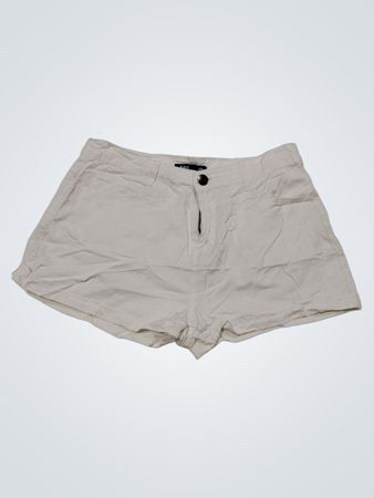 bae Weiße Shorts Größe 29
