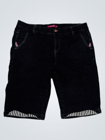DOLLY Schwarze Denim-Shorts XL
