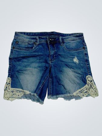 BODY+FLIRT Jeansshorts mit Spitzenbesatz